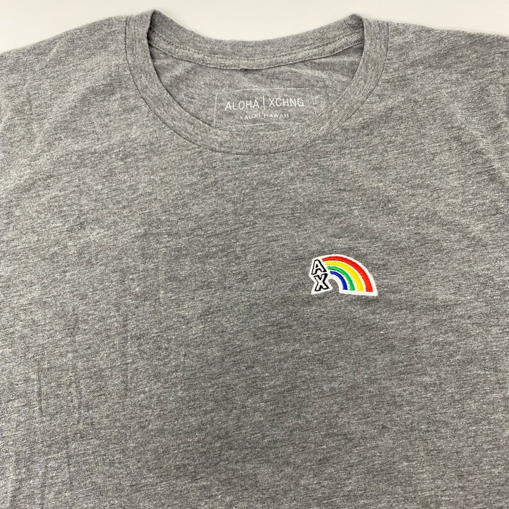 Aloha Xchng embroidered rainbow t-shirt XL